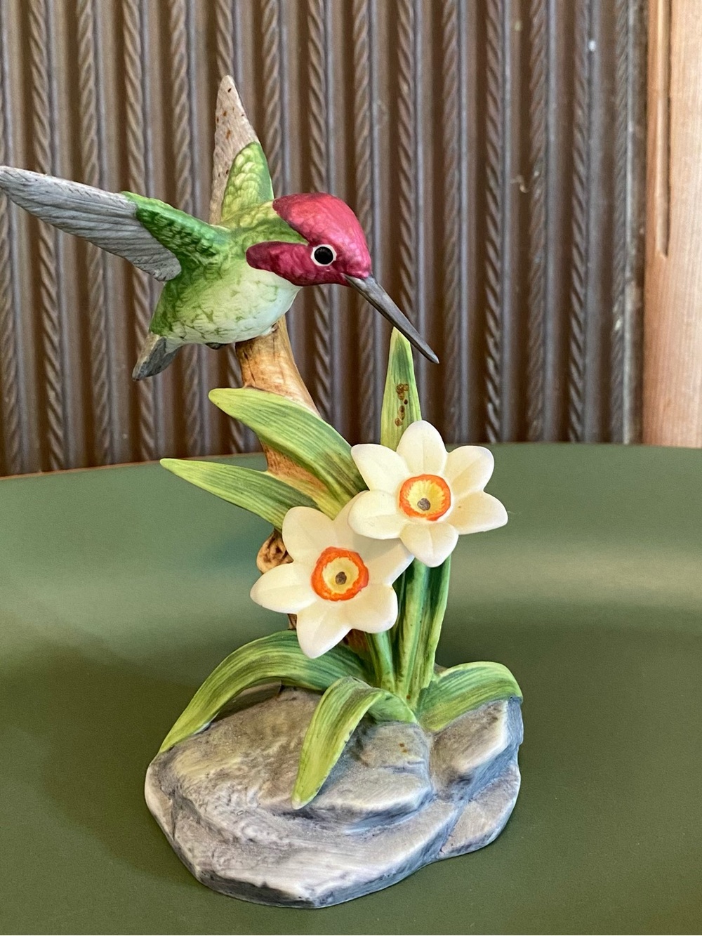 ANDREA FENZI Green and Pink Hummingbird with White Daffodils Figurine